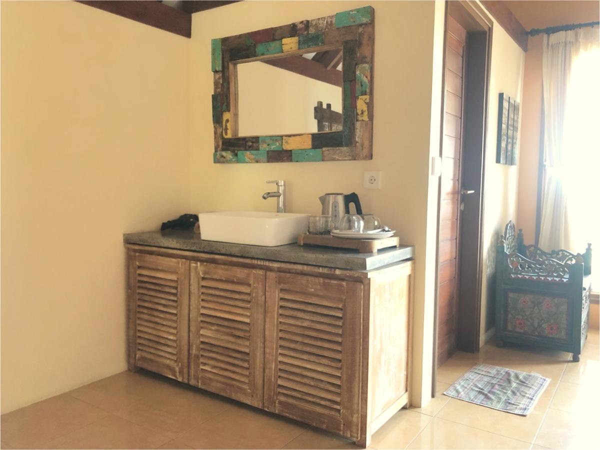 Bukawa Lodge Jimbaran Екстериор снимка