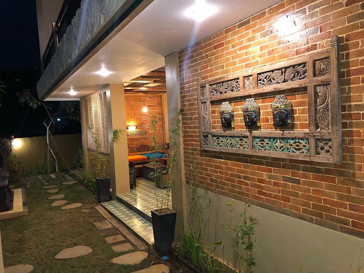 Bukawa Lodge Jimbaran Екстериор снимка
